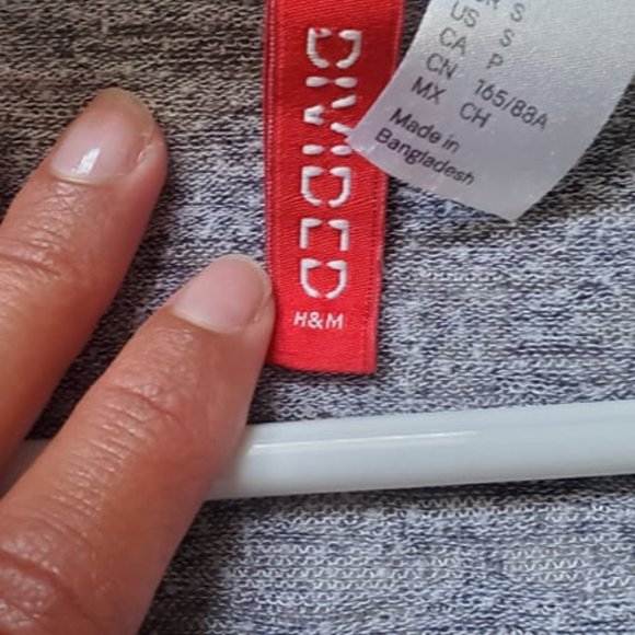 Asymmetrical Cardigan - Picture 4 of 4